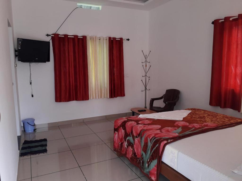 Munnar Falcuns Apartment Anachal Bagian luar foto