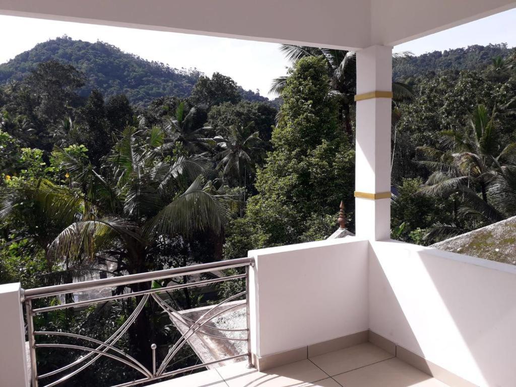 Munnar Falcuns Apartment Anachal Bagian luar foto